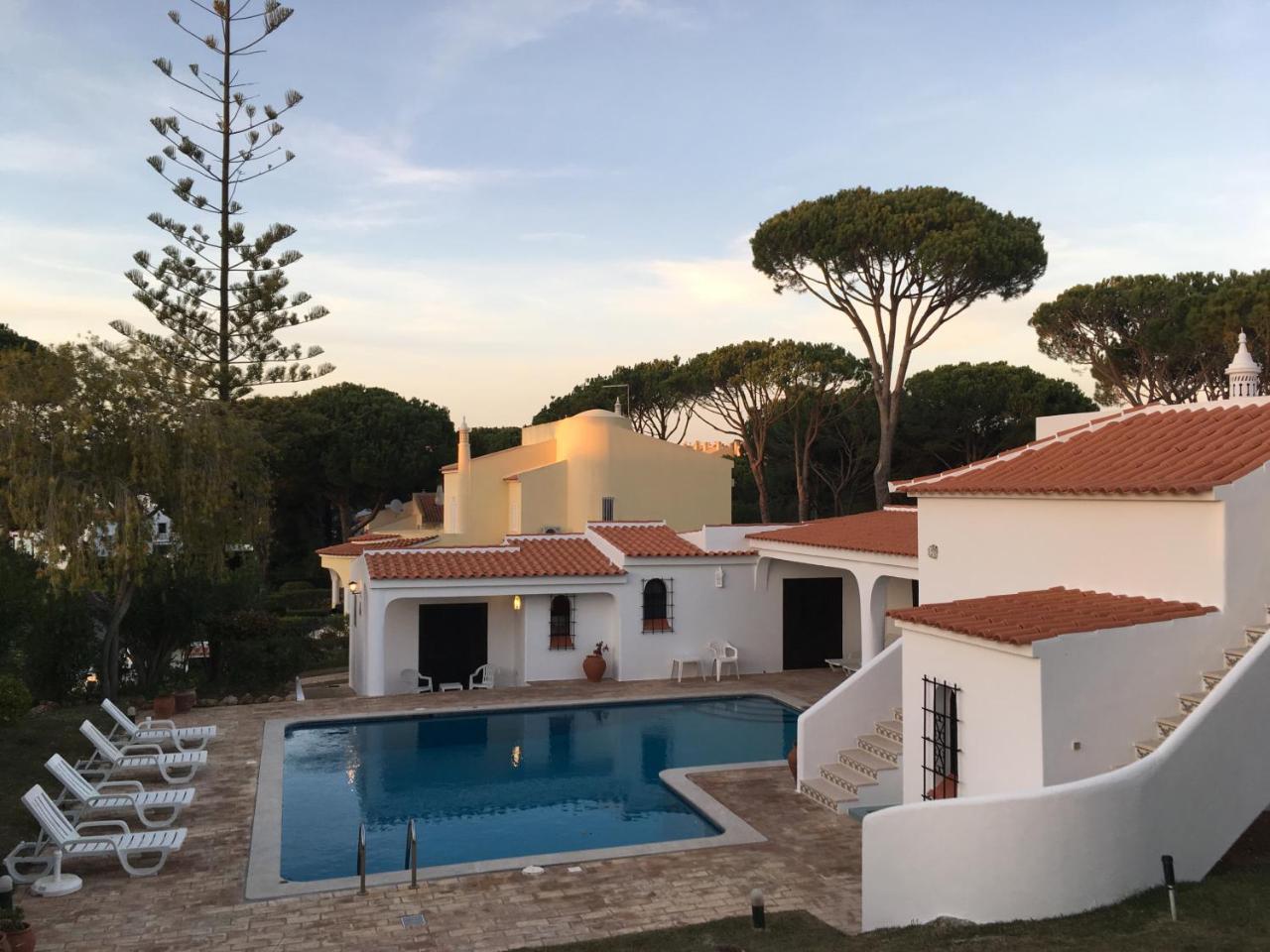 הוילה וילהמורה Casa Camelia מראה חיצוני תמונה