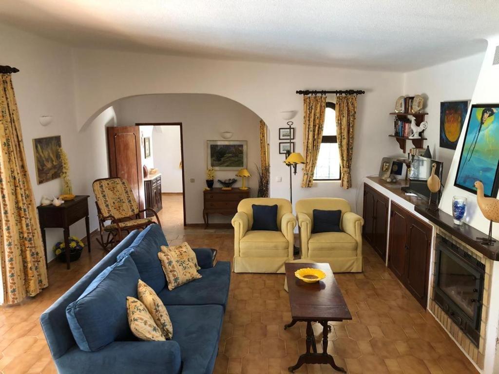 הוילה וילהמורה Casa Camelia מראה חיצוני תמונה